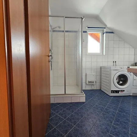 شاليه Hutberg Luxe Family