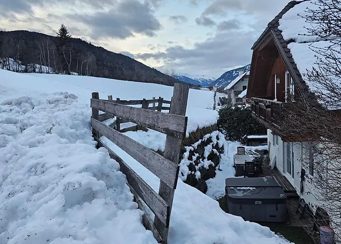 Hutberg Luxe Family Chalet